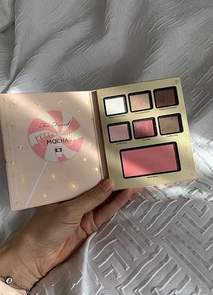 Палетка тени и румяна