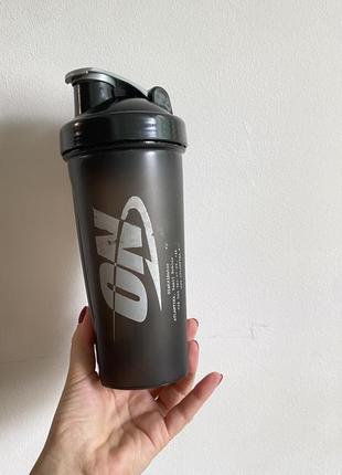 Шейкер для спортивного питания optimum nutrition с металлическим шариком 700 мл2 фото