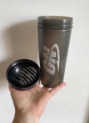 Шейкер для спортивного питания optimum nutrition с металлическим шариком 700 мл4 фото
