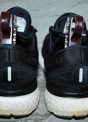 Brooks черные кроссовки 42 р 8