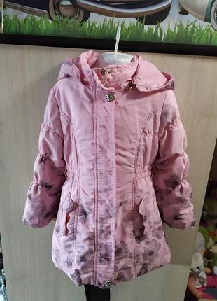 Весняна подовжена курточка для дівчинки 5-6 рочків, ріст 110-116 см.