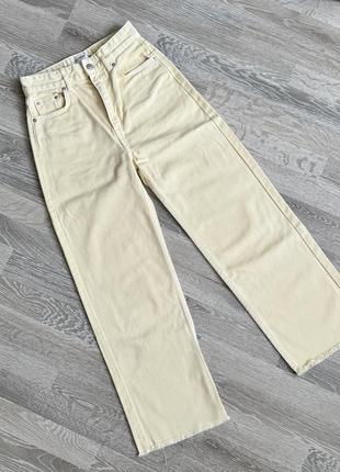 Лимонні джинси жовті pull&bear