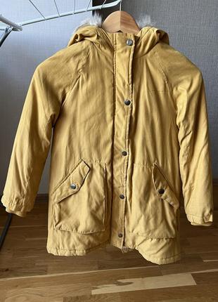 Парка zara 134 см, 8-9 р.
