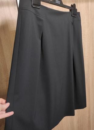 Шикарная юбка из тонкой шерсти на подкладке hugo boss2 фото