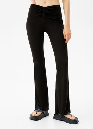 Штани кльош bershka, розмір xs (арт600)