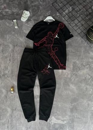 Мужской летний костюм jordan футболка + штаны черный с красным комплект джордан на лето (b)