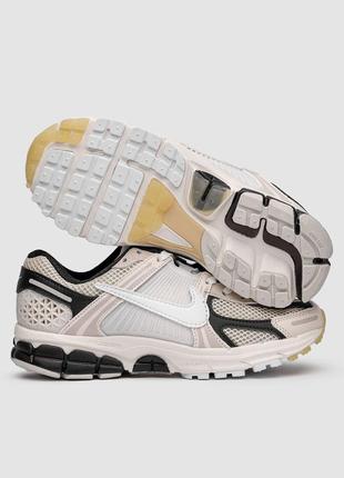 Nike zoom vomero 5 beige/blacknike zoom vomero 5 beige/black2 фото