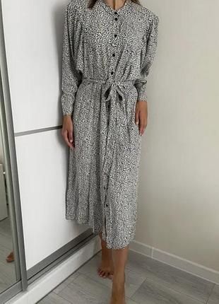 Изысканное вискозное платье рубашка