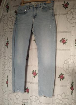 Супер джинси голубого кольору "zara" eur 42.usa 10.4 фото