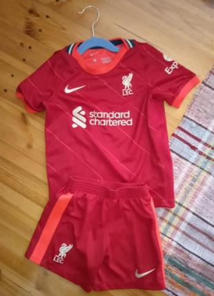 Футбольная форма nike liverpool7 фото