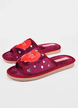 Домашние тапочки / комнатные тапочки с принтом сердце