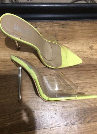 Гарні лодочки на шпильці ( можна на фітнес бікіні, strip dance)