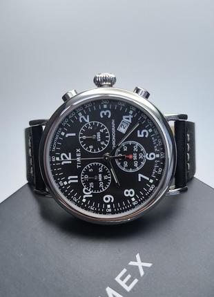 Годинник timex standard tw2t20200