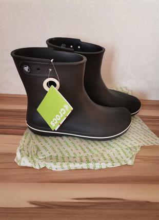 Жіночі короткі демісезонні водонепроникні чоботи оригінал crocs