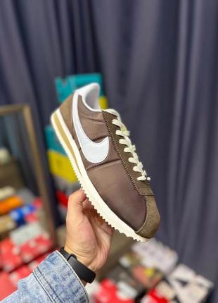 Кроссовки nike cortez