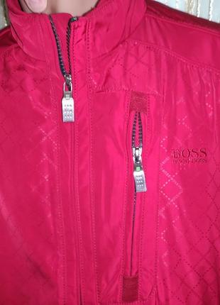 Стильная фирменная оригинал курточка ветровка hugo boss.s-m.4 фото