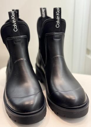 Женские резиновые челси calvin klein jeans, 39р