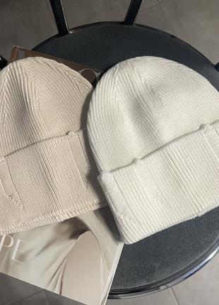 Рвана шапка / шапки рвані з відворотом / шапки рванки з потертостями трендові тренд