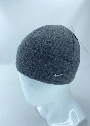 Шапка  зимова nike на флісі
