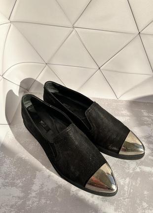 Стильні жіночі туфлі