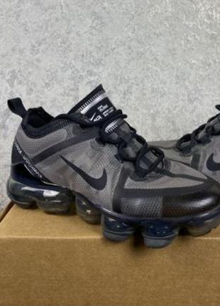 Кроссовки nike. женские