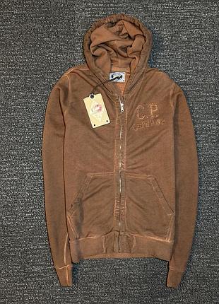 Кофта  від фірми c.p. company