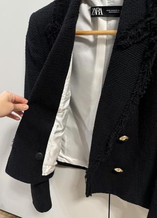 Укорочений жакет зара, чорний
