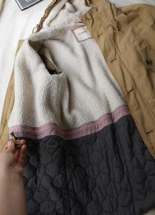 Актуальная куртка парка бежевая удлиненная от ben sherman
