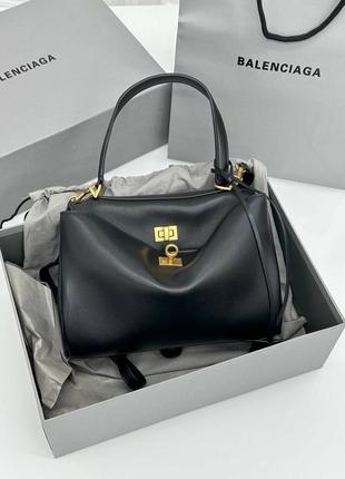 Черная кожаная сумка в стиле balenciaga rodeo small 29 cm