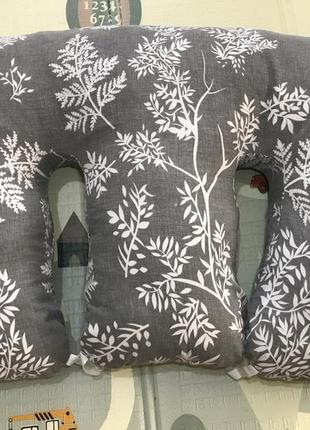 Подушка для годування