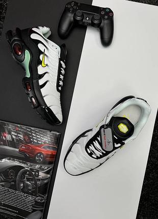 Шикарные стильные кроссовки nike air max plus tuned 6