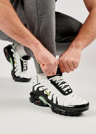 Шикарные стильные кроссовки nike air max plus tuned 7