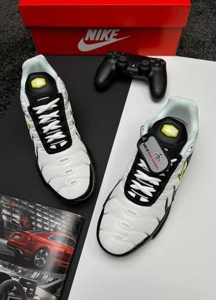 Шикарные стильные кроссовки nike air max plus tuned 5