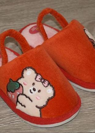 Дитячі кімнатні / домашні тапочки