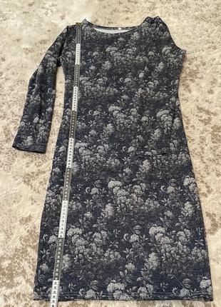 Сукня жіноча