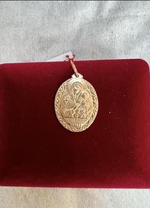 Позолоченная иконка неувядаемый цвет 926 пробы