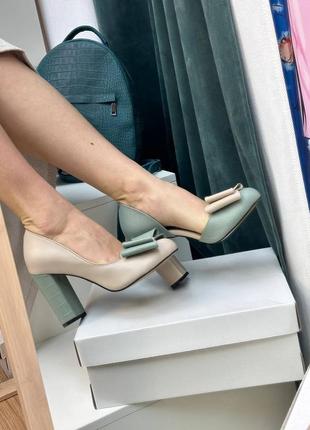 Эксклюзивные туфли лодочки из итальянской кожи и замши женские на каблуке с бантиком8 фото