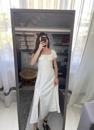 Корсетна сукня міді з розрізом1 фото