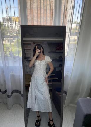 Корсетна сукня міді з розрізом5 фото