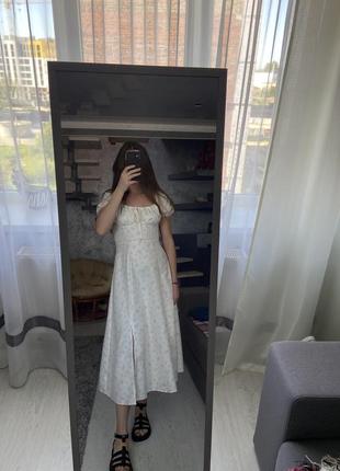 Корсетное платье миди с разрезом8 фото