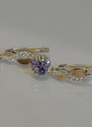 Серьги сердце в руках 10