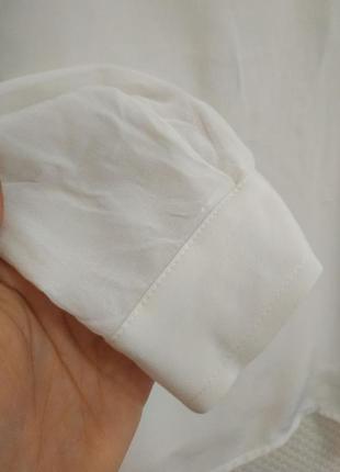 Жіноча біла блуза  tommy hilfiger - блузка з віскози з v-подібним вирізом8 фото