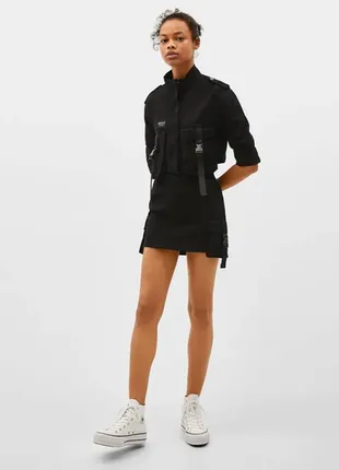 Bershka стильна трендова міні спідниця карго