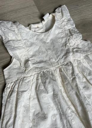 Сукня на дівчинку4 фото