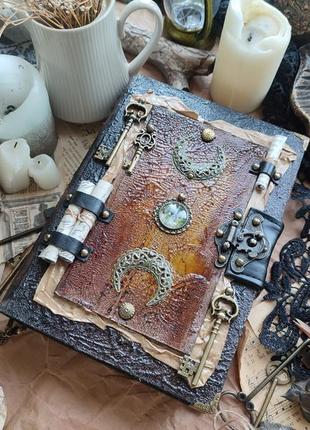 "гримуар лунниця" блокнот ручної роботи( тільки під замовлення)