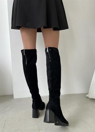 Жіночі зимові замшеві чоботи