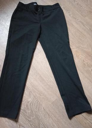 Классические черные брючные штаны