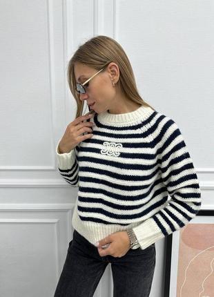 Светр преміум якості у стилі celine