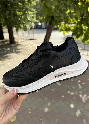 Жіночі демі кросівки / кросівки