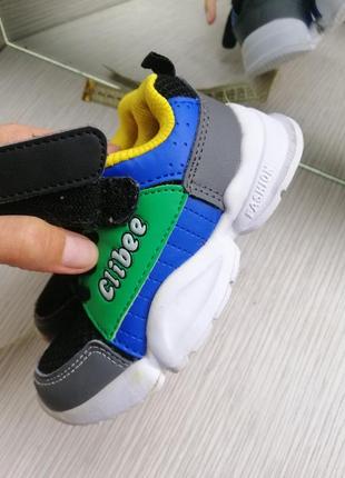 Кроссовки clibee 8